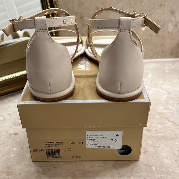 Michael Kors Astrid Flat Sandal Gold and Cream women’s size 7 - Picture 5 of 8